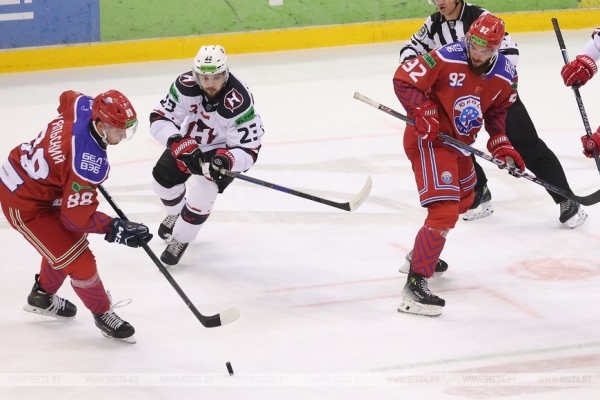 Хоккеисты "Юности" обыграли "Неман" в матче Кубка Салея