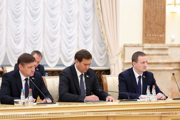 Встреча с Путиным на Валааме, экспортный фронт и ворота в Африку. Итоги недели Президента