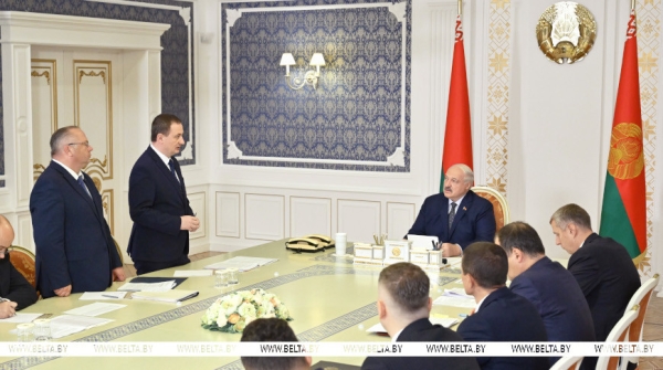 "Семья ШОС", марафон встреч и криптопланы. Итоги недели Президента "Семья ШОС", марафон встреч и криптопланы. Итоги недели Президента