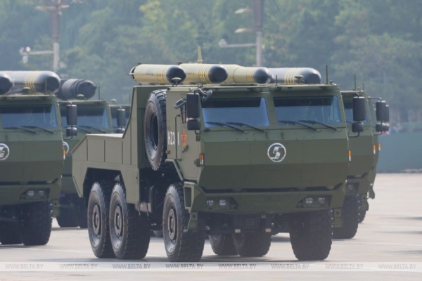 Лукашенко присутствовал на военном параде в Пекине 