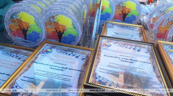 Каждая песня - от сердца. Более 400 исполнителей собрал Лидский хор-фест Каждая песня - от сердца. Более 400 исполнителей собрал Лидский хор-фест