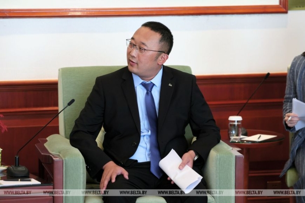 "Шанхайская семья", парад Победы и марафон встреч. Завершился многодневный визит Лукашенко в Китай