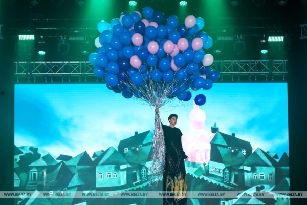 Концертную программу для участников белорусско-узбекского форума представили в Витебске