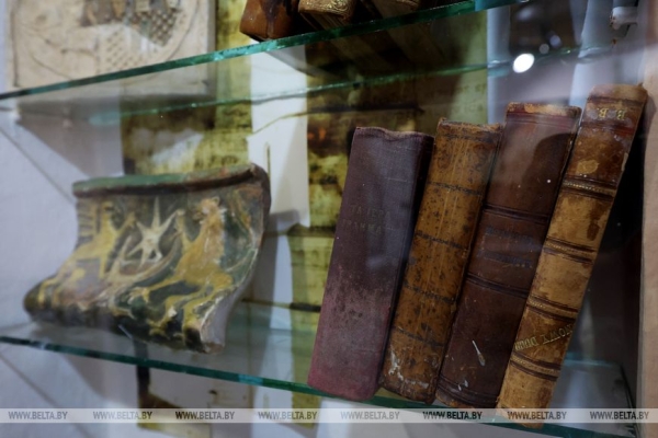 История города и белорусская маляванка. Какие экспонаты хранятся в музеях Заславля