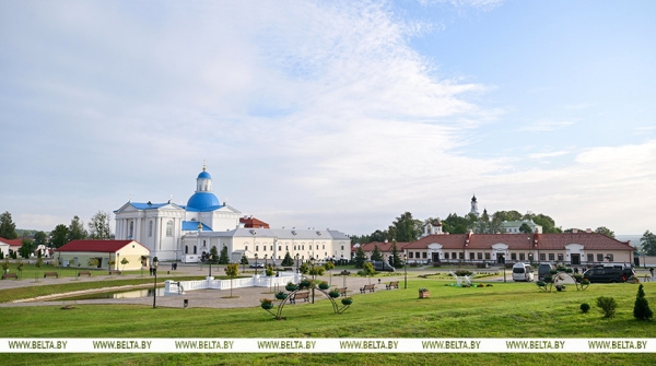 Лукашенко о религиозных центрах: надо понемножку помогать всем, чтобы сохранить мир и покой в Беларуси Лукашенко о религиозных центрах: надо понемножку помогать всем, чтобы сохранить мир и покой в Беларуси