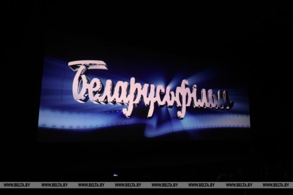 "В фильме учителя такие же, как в жизни - душевные и искренние". Зрители о премьере "Классной" 