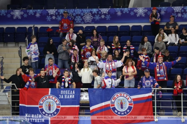 "Юность" обыграла "Витебск" в первом матче сезона хоккейной экстралиги "Юность" обыграла "Витебск" в первом матче сезона хоккейной экстралиги