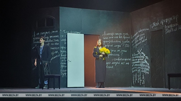 "Мастер и Маргарита" в Петрозаводске, "Пингвин-шоу" в Дубае. О гастрольных планах рассказали в ТЮЗе