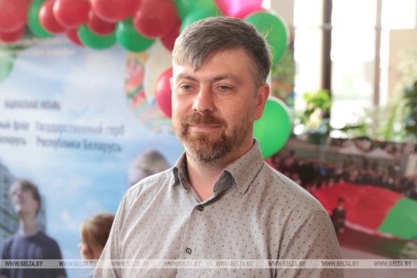 "Документальное кино с элементами игрового". Премьеры кинодилогии "Наши символы" прошли в Минске и Могилеве