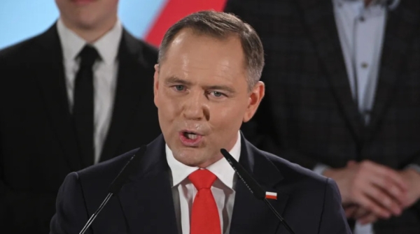 Президент Польши хочет увеличить военные расходы страны до 5% ВВП 