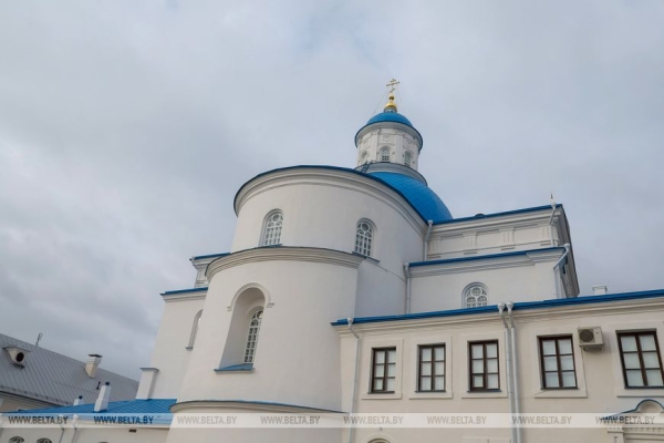 Лукашенко о религиозных центрах: надо понемножку помогать всем, чтобы сохранить мир и покой в Беларуси Лукашенко о религиозных центрах: надо понемножку помогать всем, чтобы сохранить мир и покой в Беларуси