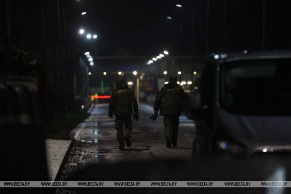 Даже небо слезы льет над глупостью польской власти. Шмидт о закрытии границы с Беларусью