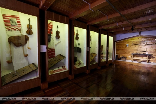 История города и белорусская маляванка. Какие экспонаты хранятся в музеях Заславля