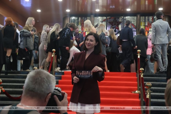 "В фильме учителя такие же, как в жизни - душевные и искренние". Зрители о премьере "Классной" 