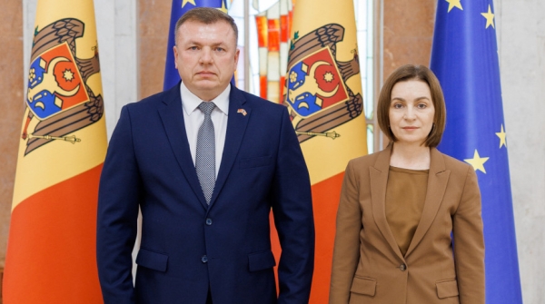 Посол Беларуси вручил верительные грамоты Президенту Молдовы