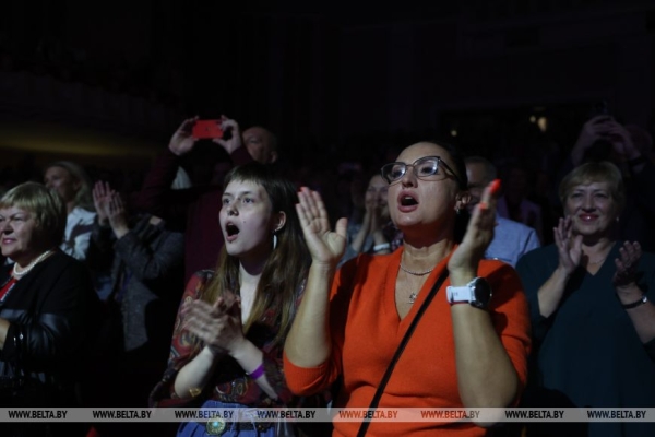 Мюзикл "Обыкновенное чудо" представили зрителям на сцене Музыкального театра