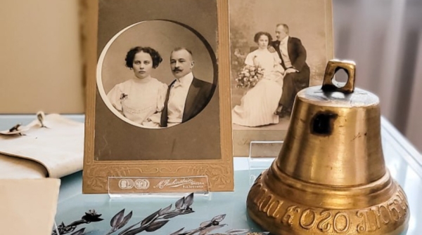 Свадьба разных столетий по-гродненски. Выставку "Вясельная мода" открыли в областном центре