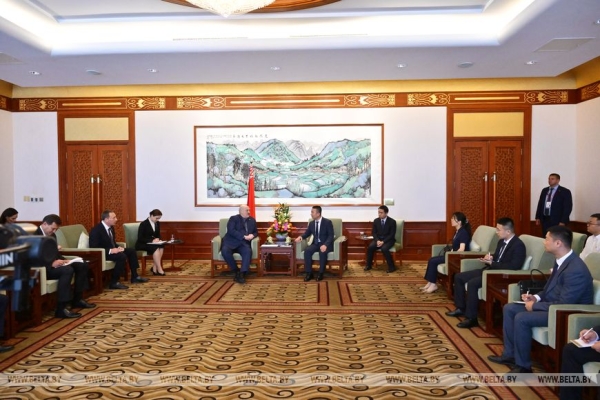 "Семья ШОС", марафон встреч и криптопланы. Итоги недели Президента "Семья ШОС", марафон встреч и криптопланы. Итоги недели Президента