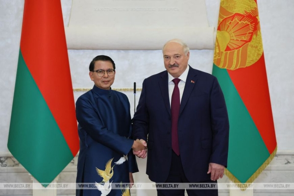 Лукашенко принял верительные грамоты послов зарубежных стран