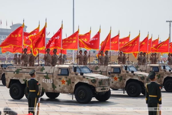 Лукашенко присутствовал на военном параде в Пекине 