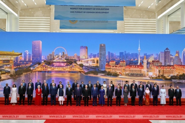 "Семья ШОС", марафон встреч и криптопланы. Итоги недели Президента "Семья ШОС", марафон встреч и криптопланы. Итоги недели Президента