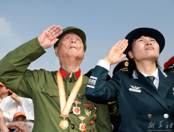 "Семья ШОС", марафон встреч и криптопланы. Итоги недели Президента "Семья ШОС", марафон встреч и криптопланы. Итоги недели Президента