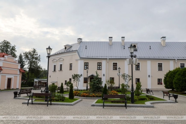 Лукашенко о религиозных центрах: надо понемножку помогать всем, чтобы сохранить мир и покой в Беларуси Лукашенко о религиозных центрах: надо понемножку помогать всем, чтобы сохранить мир и покой в Беларуси