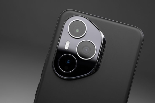 Минский полумарафон: эмоции, которые сохранила для вас AI-камера HONOR 400 Pro