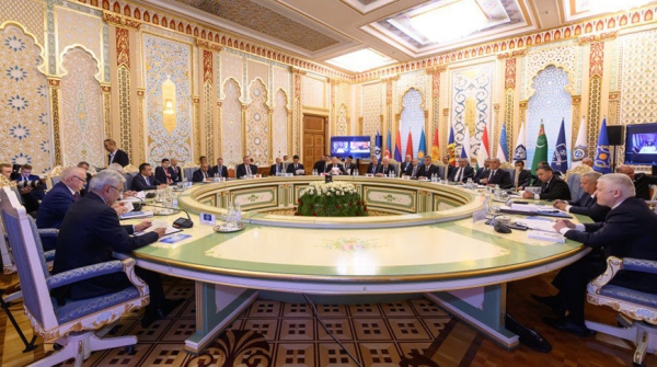 Генпрокуроры Беларуси и России будут сотрудничать в сфере надзора за исполнением законов в войсках Генпрокуроры Беларуси и России будут сотрудничать в сфере надзора за исполнением законов в войсках