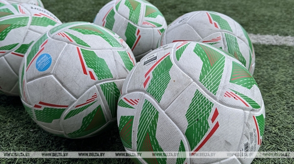 Бутаревич признан лучшим игроком, Лисакович забил самый красивый гол 25-го тура чемпионата Беларуси Бутаревич признан лучшим игроком, Лисакович забил самый красивый гол 25-го тура чемпионата Беларуси