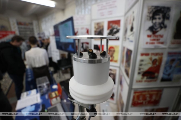 Дроны и цифровые двойники: выставка в области ИИ и робототехники проходит в Минске