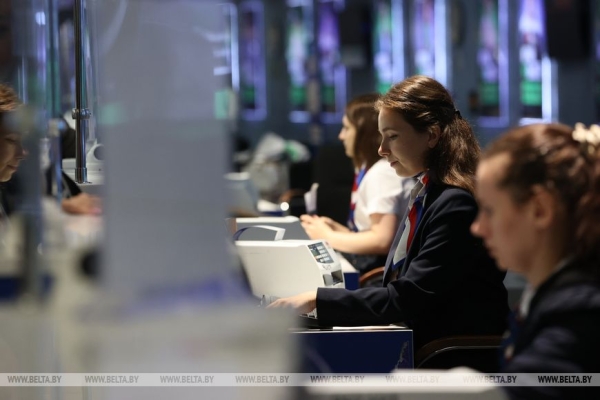 "Белавиа" возобновила полетную программу в Оман "Белавиа" возобновила полетную программу в Оман