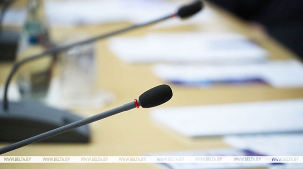 "Хватит, мы должны слышать друг друга". Участники Веронского форума призвали Запад и Восток к диалогу