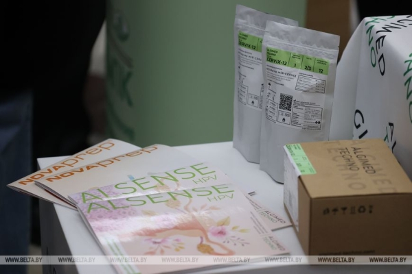 Дроны и цифровые двойники: выставка в области ИИ и робототехники проходит в Минске