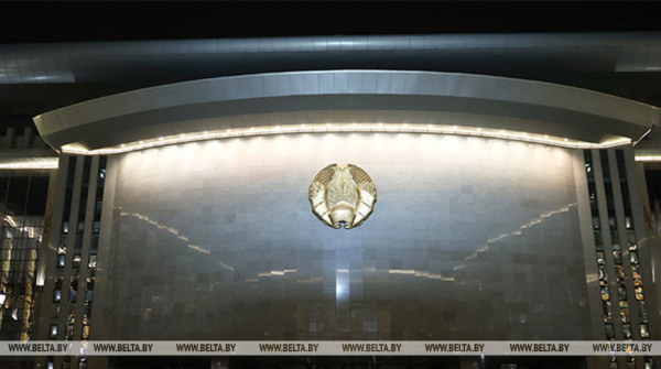 Лукашенко направил соболезнование королю Таиланда в связи со смертью королевы Сирикит 