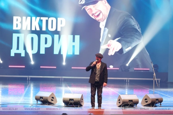 Первый день - для ценителей шансона. В Могилеве стартовал фестиваль "Золотой шлягер"