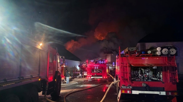 На Камчатке произошел пожар на базе отдыха