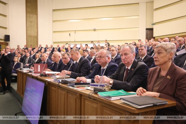 "Сначала дайте результат!" Лукашенко о главном условии дальнейшей помощи Витебской области