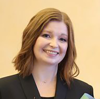 "Вкладываем частичку любви к народному танцу". Артистка ансамбля "Хорошки" о роли педагога и работе в коллективе