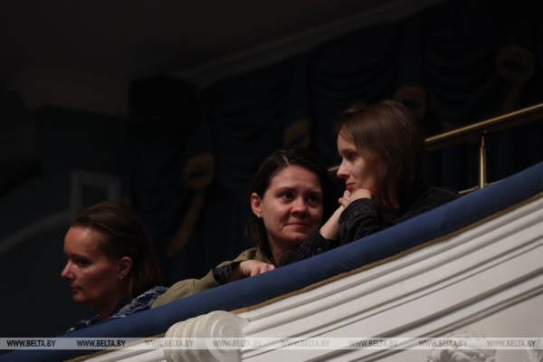 Спектакль "Корова" представил Брестский театр кукол на конкурс театрального искусства