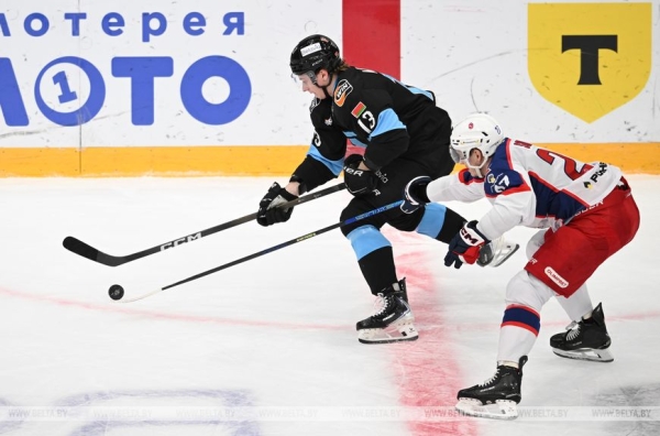 Первая в сезоне шайба Стася помогла "Динамо" обыграть ЦСКА