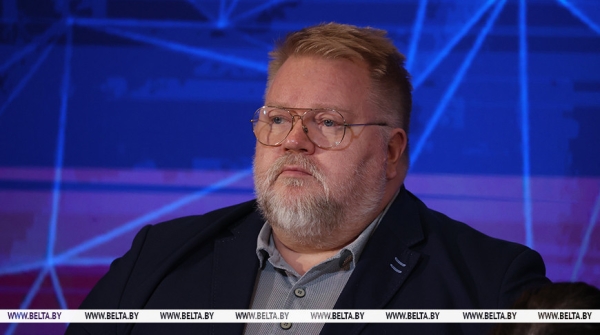 "Жаль, что поляки столько тратят на Украину". Эксперт из Финляндии о предложении платить жене президента Польши