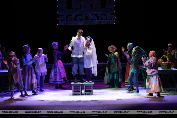 Мюзикл-эскападу "Нестерка" представил бобруйский театр на конкурс театрального искусства
