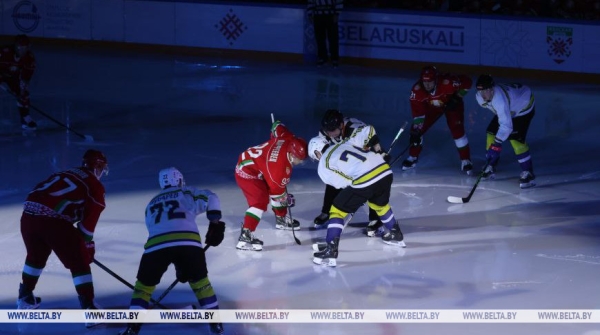 Команда Президента принимает хоккеистов Могилевской области в матче РХЛ