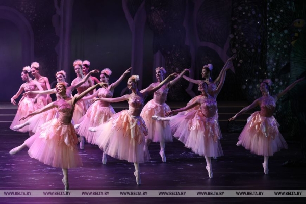Премьера балета "Щелкунчик" состоялась в Большом театре Беларуси