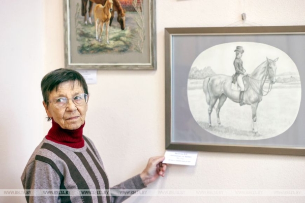 "Лошадь - человеку крылья!" Выставка творческих работ открылась в Гомеле