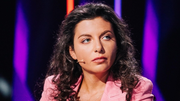 Новую книгу Симоньян отправили в Русские дома по всему миру 