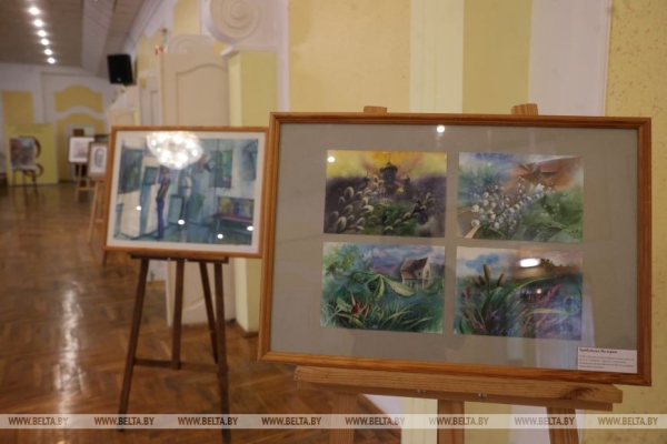 Прекрасный вокал и чарующие звуки оркестра: в Бресте стартовал фестиваль "Таленты Беларусі - будучыня краіны" 