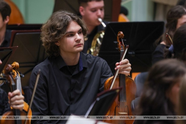 Белорусско-российский молодежный оркестр под управлением Юрия Башмета с успехом выступил в Минске