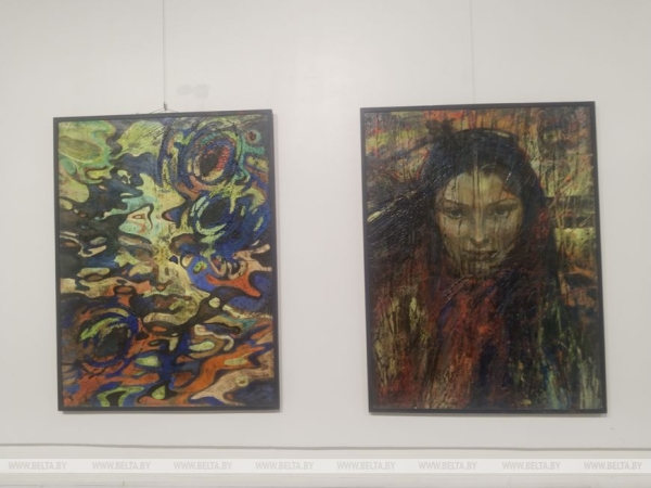 Бусы из теннисных шариков и конфета в виде велосипеда. Что можно увидеть на выставке Viva Kola Art